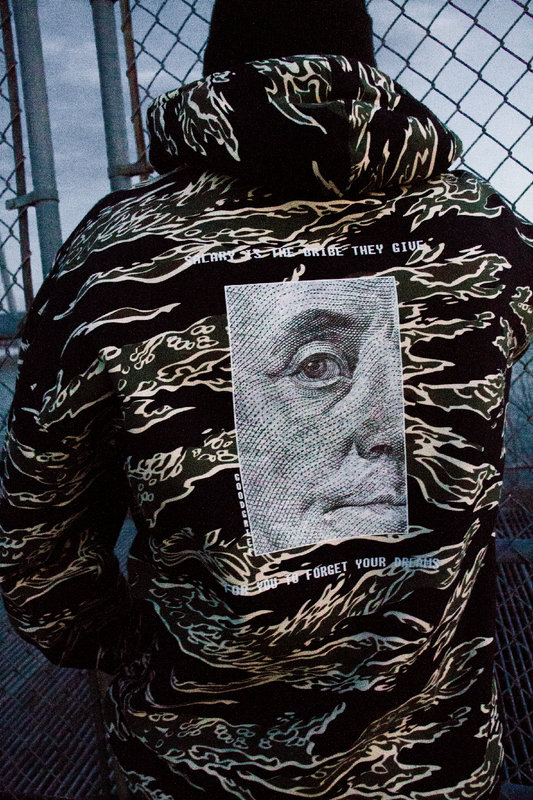 BRIBE - HOODIE (CAMO)